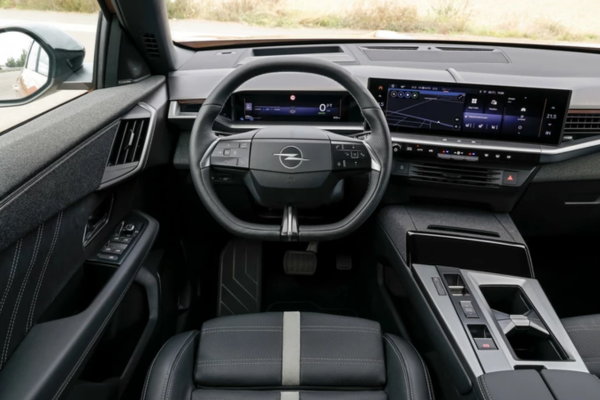 Opel-Grandland_interior